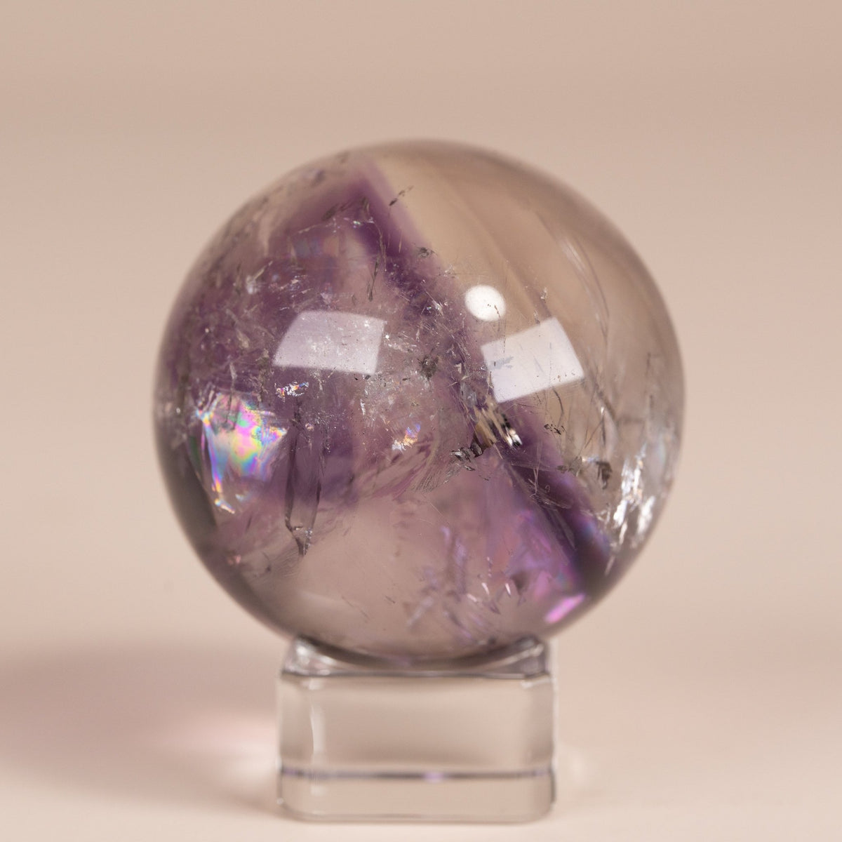 Amethyst Phantom Kugel mit Regenbogen Nr.2 - Epomina
