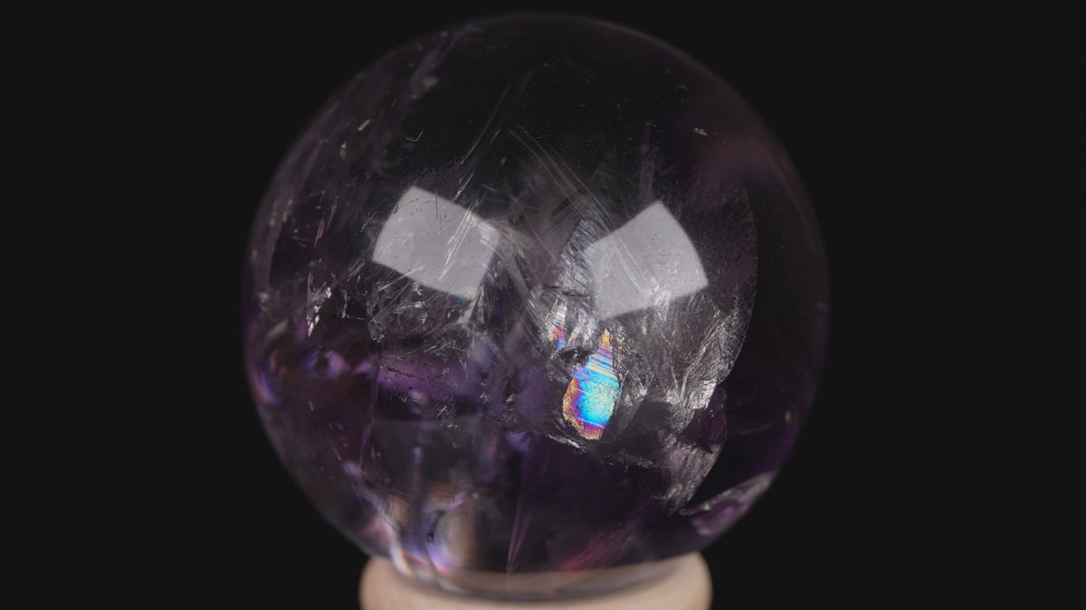Amethyst Phantom Kugel mit Regenbogen Nr.2